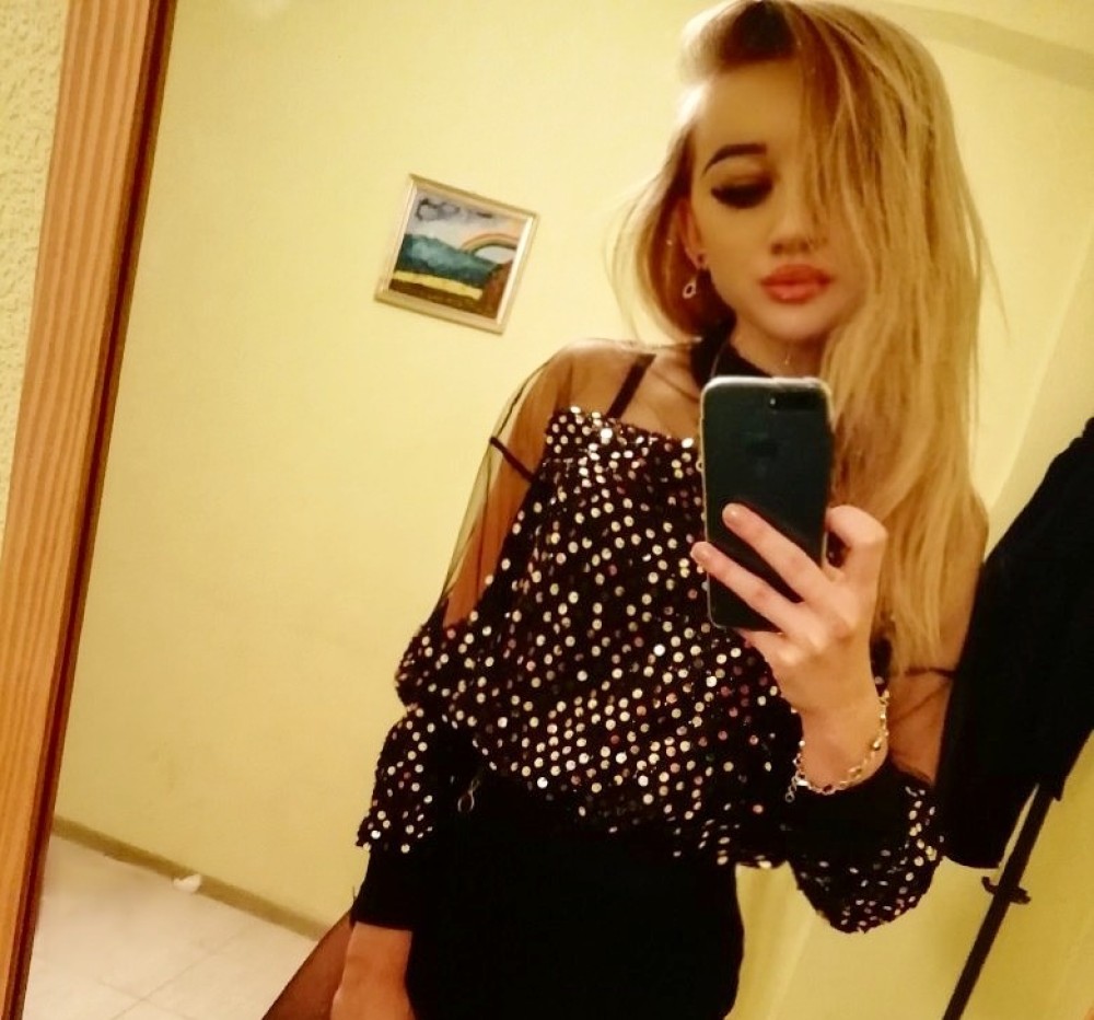 Индивидуалка Карина фото № 2 в городе Саяногорск