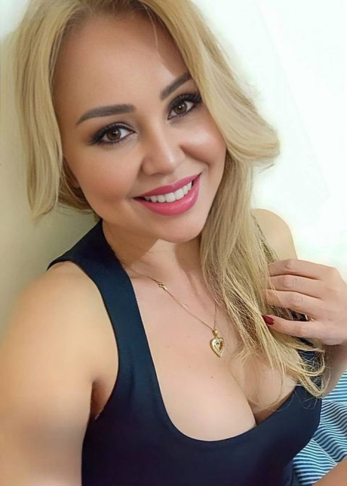 Индивидуалка Камилла главное фото в городе Саяногорск 